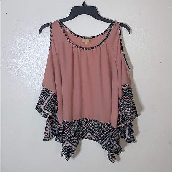 Takara Tribal Open Shoulder Top - Picture 2 of 4